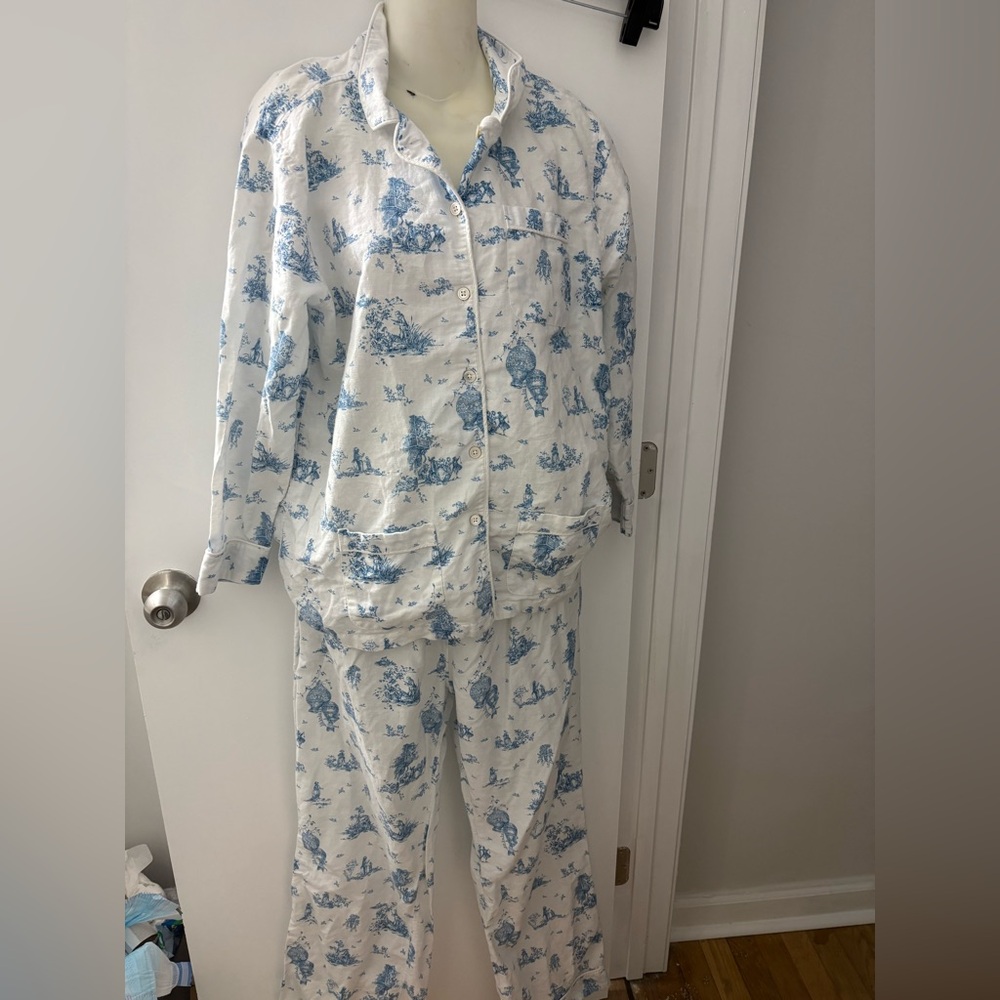 Final price* Ann mashburn toile pajamas